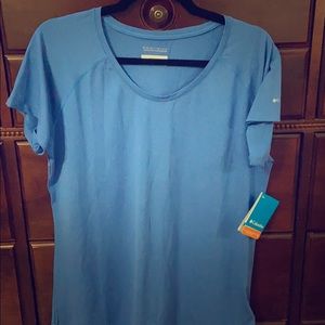 NWT Columbia Omni Wick Blue Shirt. Size L